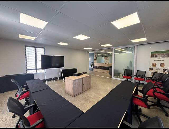 219M² OFFICE TO LET IN PAARDEVLEI